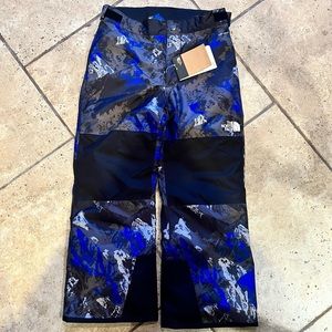 The North Face Boys New With Tags Snow Pants Size M (10)